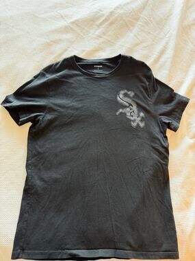 Express Chicago White Sox T-Shirt Men’s Size Large